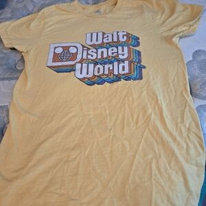 Retro  Walt Disney T-shirt small
